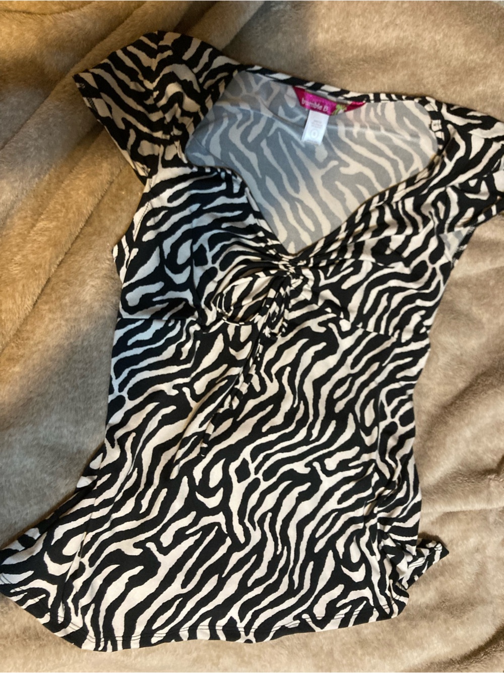 Zebra-Print Black & White Short Sleeve V-Neck Top